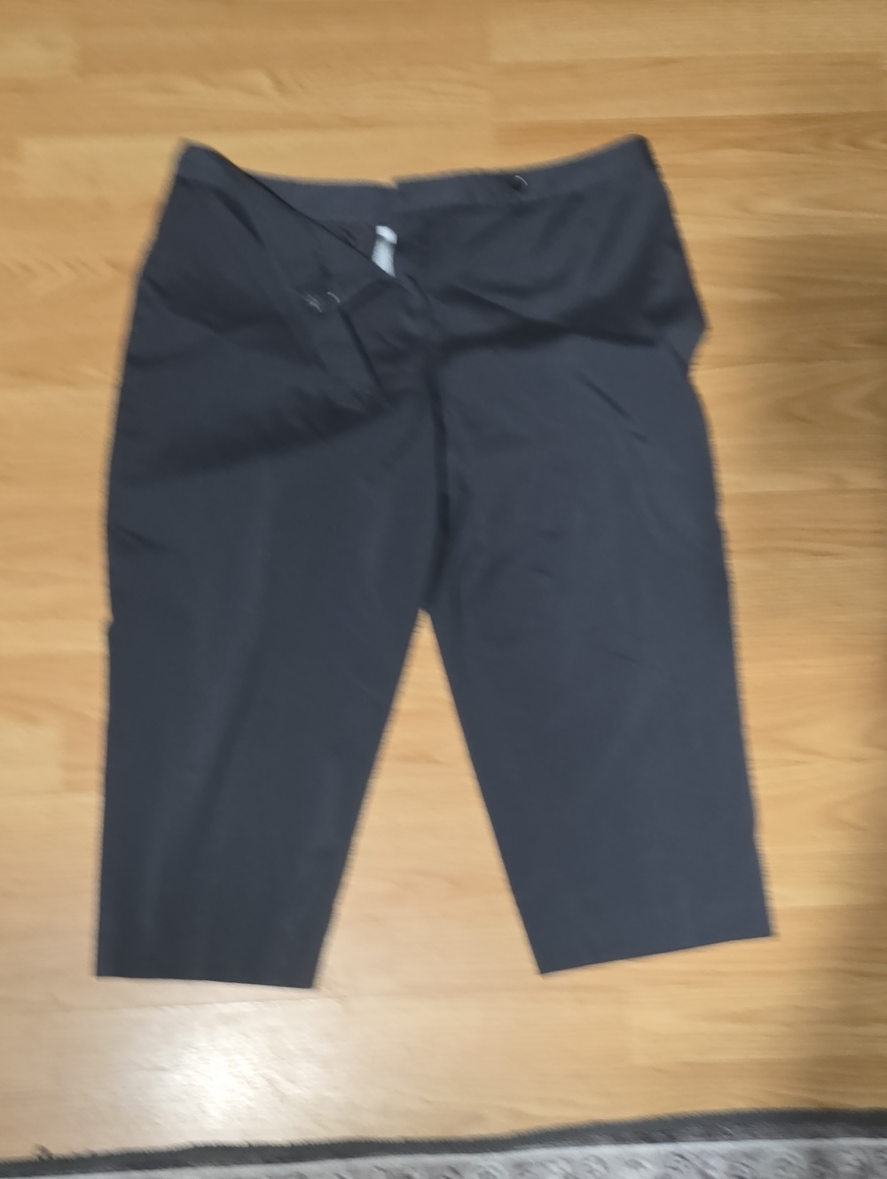 Nine West Women's Dark Gray Dress Capris